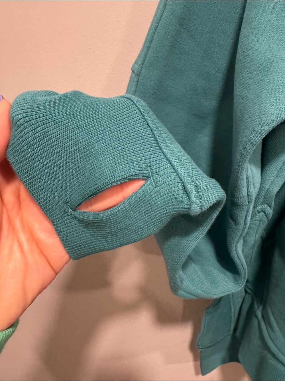 NWT Lululemon Scuba Oversized Side-Slit Hoodie in Teal Lagoon Size M/L - Picture 6 of 8